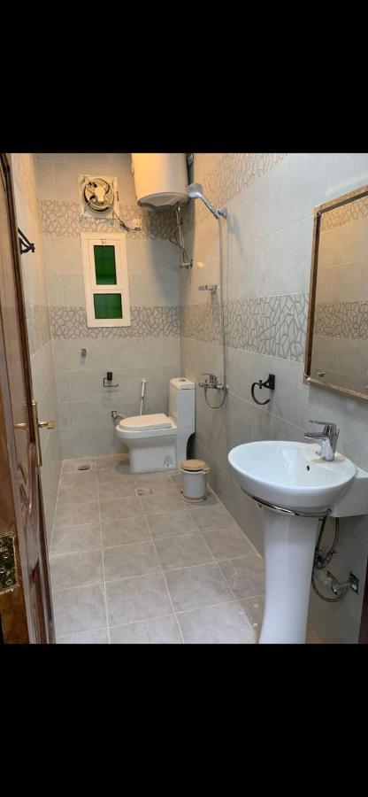 شقق بدور أرضي Medina Buitenkant foto